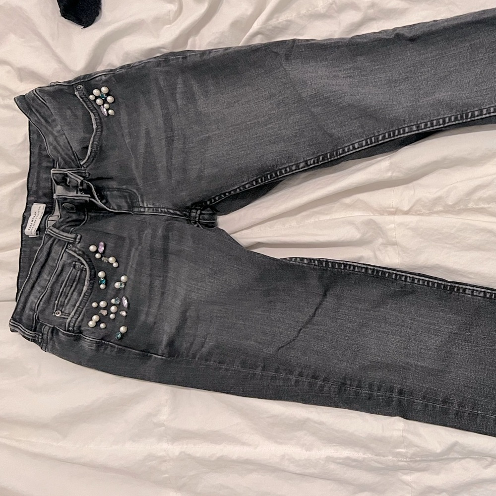 Jeans ZARA 28 mid rise